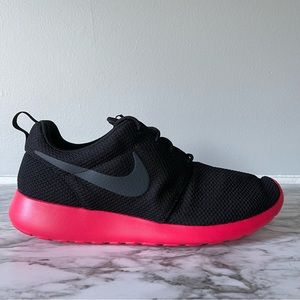 Nike Roshe One Men’s Running Shoes Black Red Nike 511881 016 New Various Size